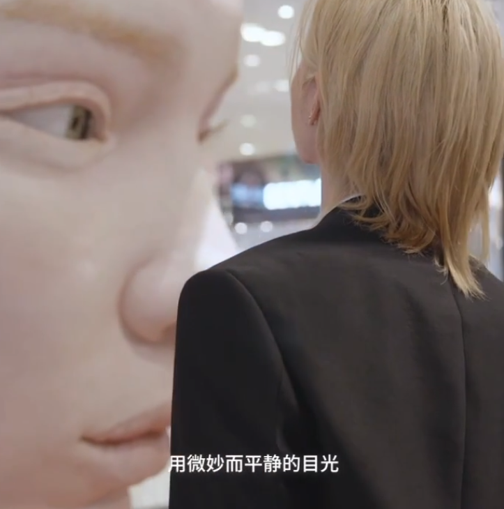 巨大的動態(tài)裝置the giant