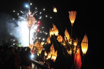 點擊瀏覽下一頁