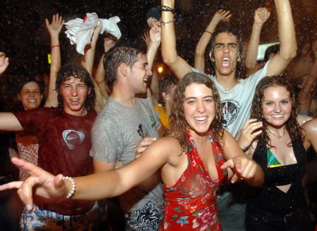 點(diǎn)擊瀏覽下一頁